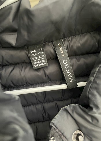 Mango Kaz Tüyü Şişme Yelek - Görsel 5