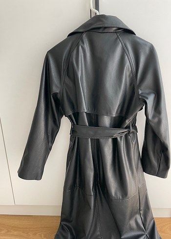 xs Beden siyah Renk Bershka Trençkot