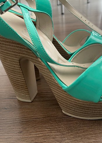 Topuklu Ayakkabı - Görsel 3