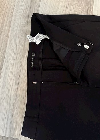 Stradivarius Düğmeli Siyah Kadın Kumaş Pantolon