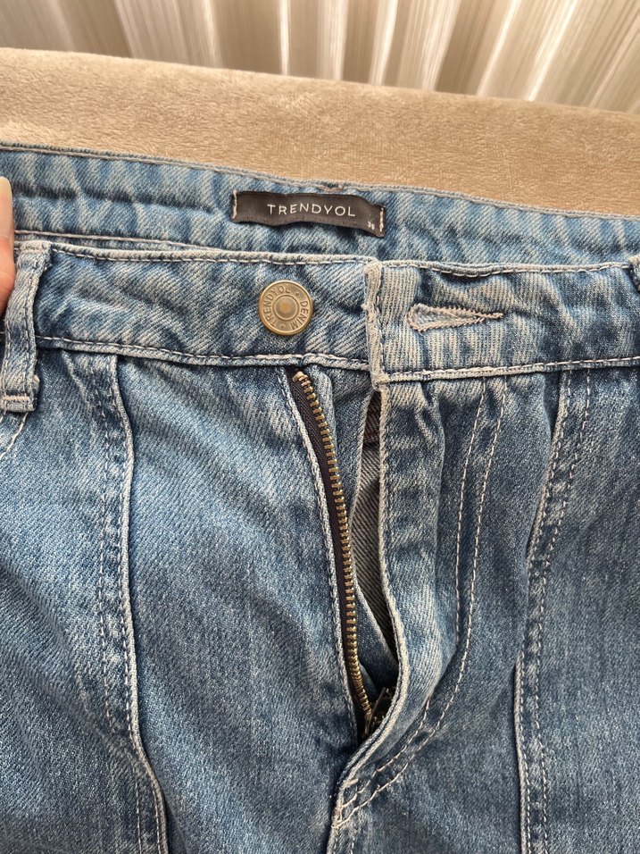 Düğmeli Bol Kesim Mavi Kadın Kot Pantolon - Görsel 5