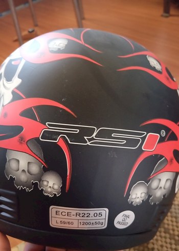 Beyaz Gri Minimalist Motosiklet Kaskı Velcro - Görsel 2