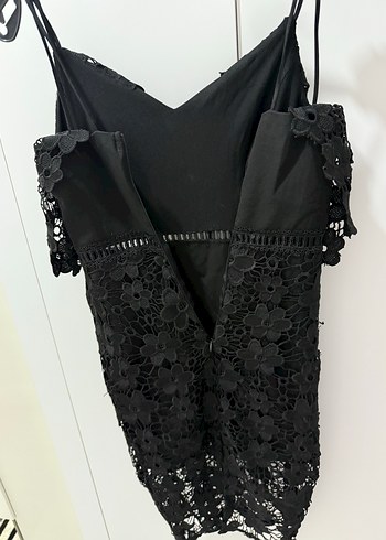 Dantel Detaylı Siyah Mini Askılı Elbise - Görsel 2