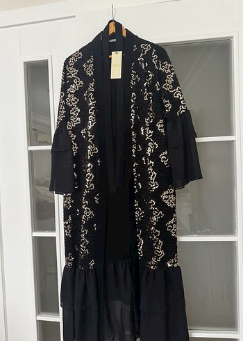 Uzun Siyah Nakışlı Bohem Abaya