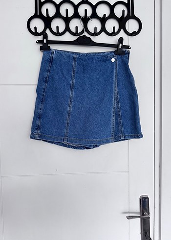 Kadın Mavi Düğmeli Mini Denim Şort