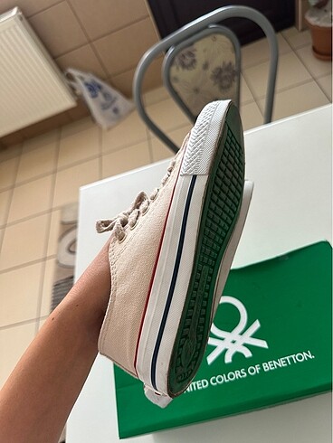 37 Beden ten rengi Renk Benetton convers ayakkabı
