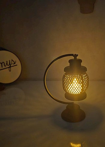 Hasır Desenli Masa Lambası