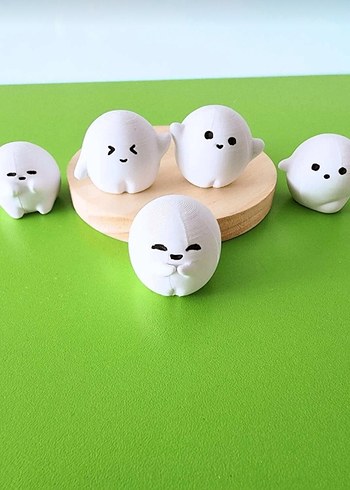 Pastel Renkli Beyaz Oyuncak Hayaletler - Görsel 2