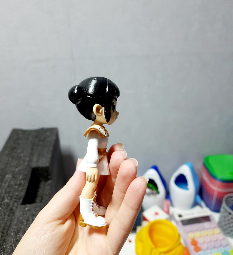 Huntrix Zoey figür - Görsel 3