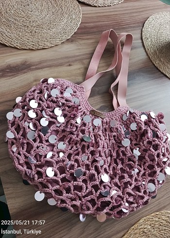 Dantel Detaylı Pembe Örgü Kadın Çanta