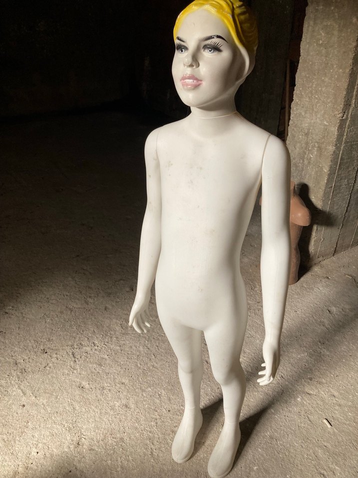 Bej Yarım Vücut Heykelcik - Görsel 2