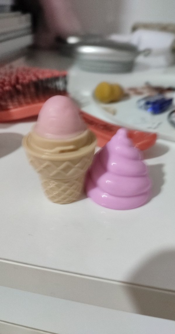 Dondurma Tasarımlı Pembe Dudak Parlatıcısı - Görsel 3