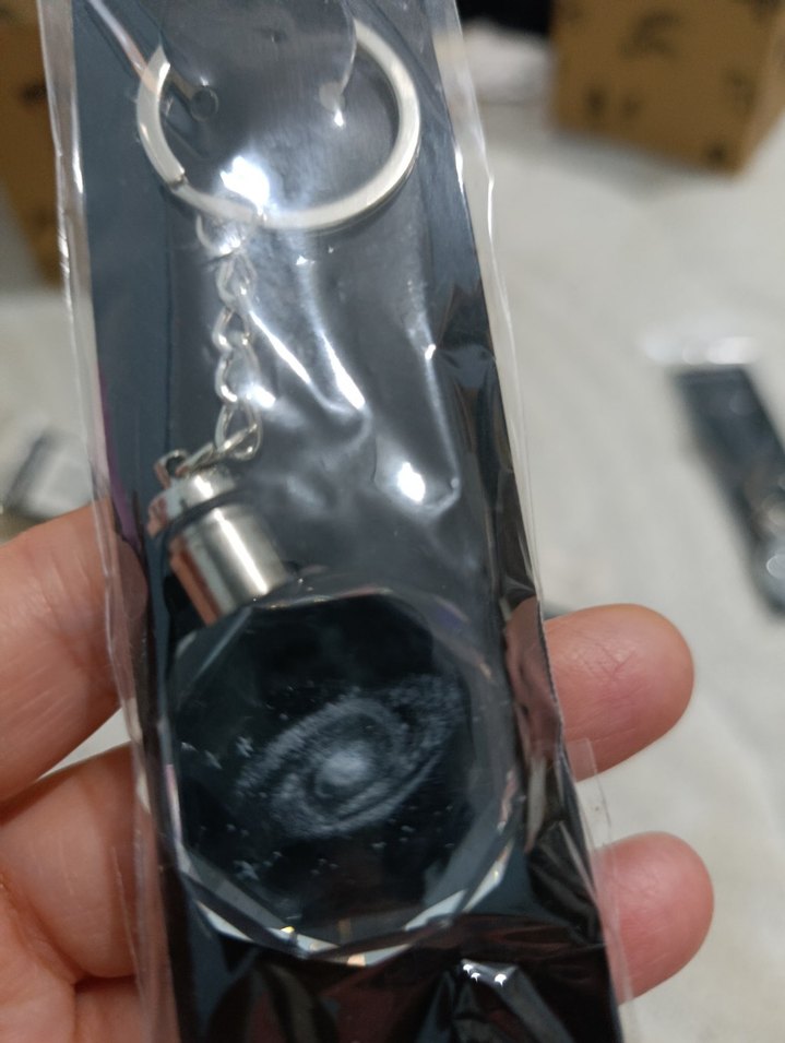 Renkli Işıklı Pullu Anahtarlık - Görsel 2