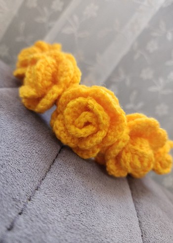 Accessorize Sarı Fırfırlı Nakışlı Taç toka