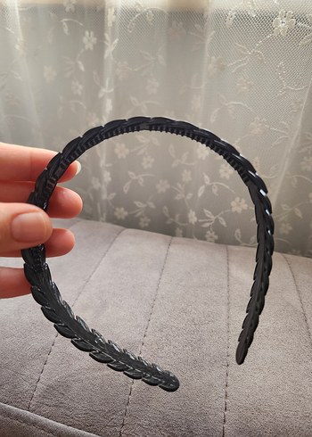 Accessorize Yaprak Desenli Siyah Elastik tac toka