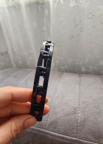 Siyah Zincir Detaylı Kadın taç toka