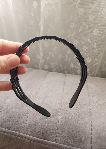 Accessorize Siyah Gotik Çiçek Desenli Kadın taç toka
