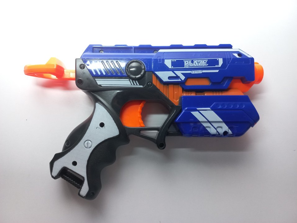 Mavi Renkli Blaze Storm marka sünger mermili Oyuncak Tabanca - Görsel 2