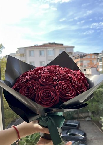 10lu Solmayan Bordo Gül Buketi