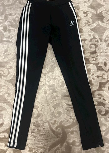 Adidas Kadın Siyah Dar Kesim Spor Pantolon
