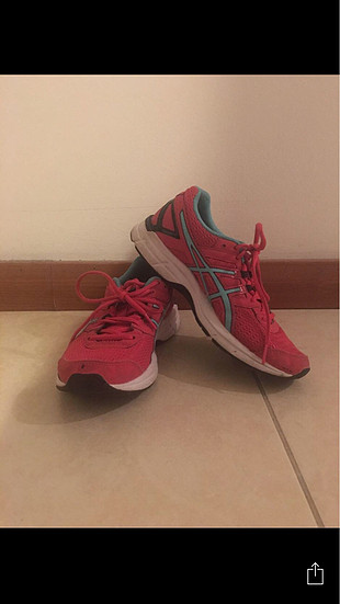 Asics spor ayakkabı