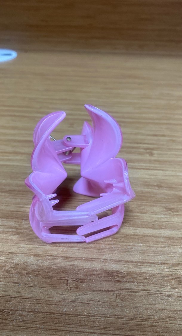 Pembe Çiçek Figürlü Saç Tokası - Görsel 3