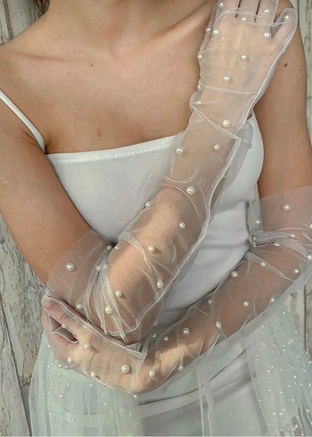 Beyaz Drapeli Straplez Midi Abiye - Görsel 4