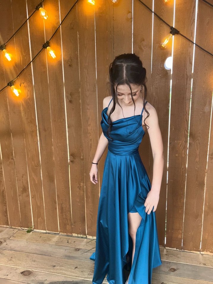 Parlak Lacivert Uzun Drapeli Kadın Abiye Elbise - Görsel 3