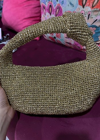 Beden Gold düğüm detaylı metalik ip örgü çanta