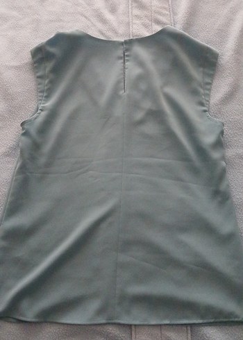 V Yaka Nakışlı Turkuaz Bluz - Görsel 5