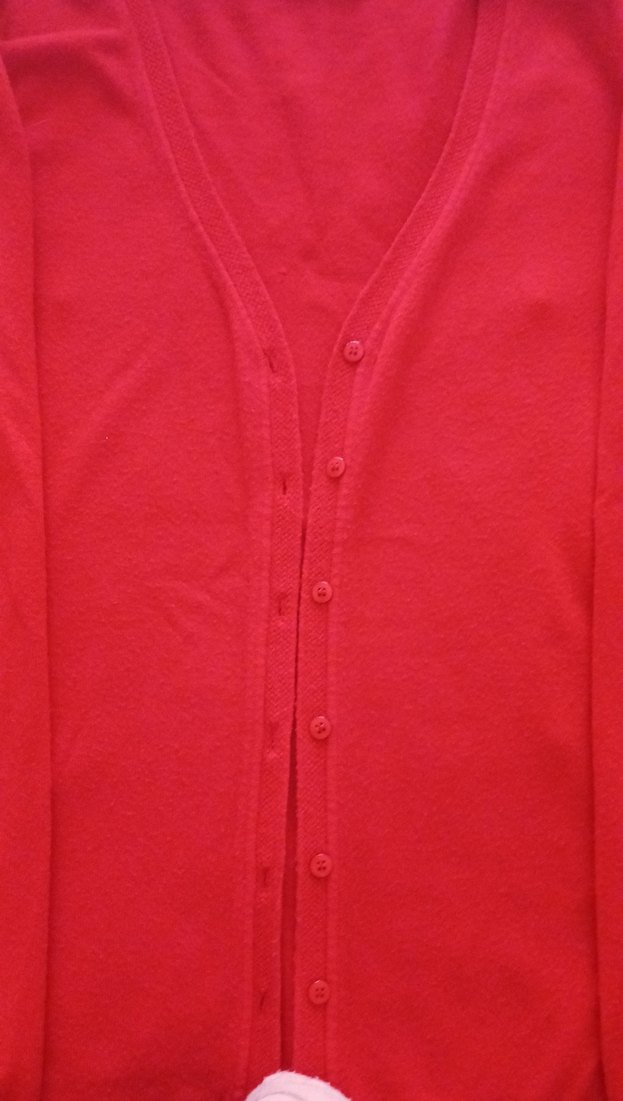 Düğmeli Kırmızı V Yakalı Kadın Hırka - Görsel 3