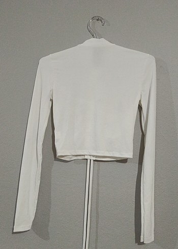 Beyaz Pilili Yüksek Yakalı Kadın Bluz - Görsel 2