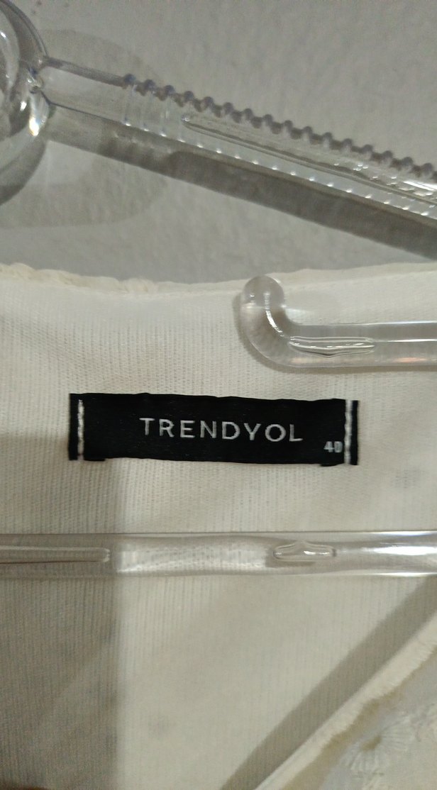 Dantel Detaylı Kısa Kollu Beyaz Keten Elbise - Görsel 3