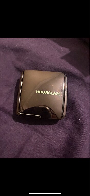 Hourglass hourglass pudra