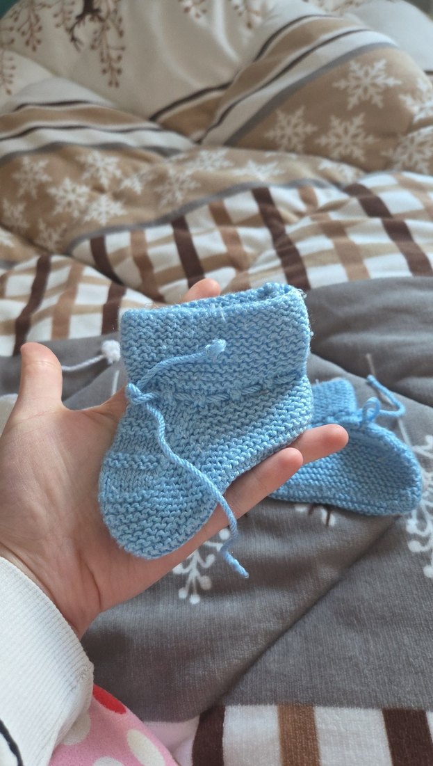 Kışlık Mavi ve Beyaz Örgü Erkek çocuk Patikleri - Görsel 5