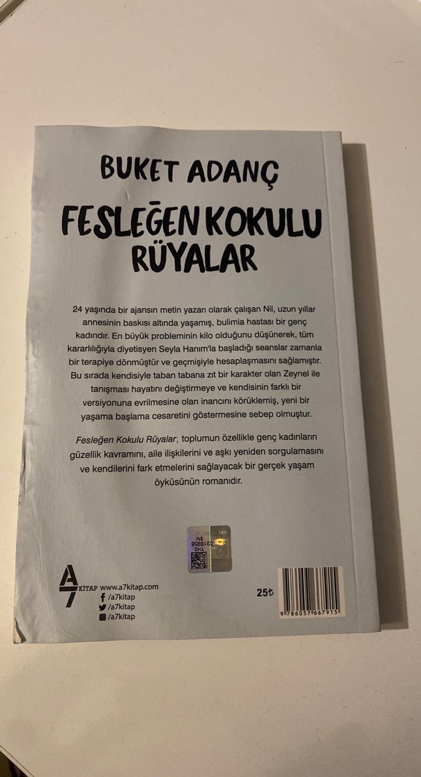 Fesleğen Kokulu Rüyalar - Buket Adanç - Görsel 2