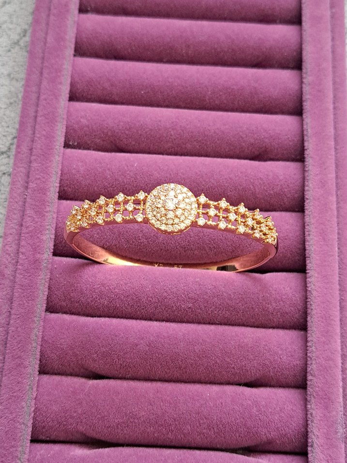 Diger Altın Renk Zincir Detaylı Klasik Bileklik - Görsel 2