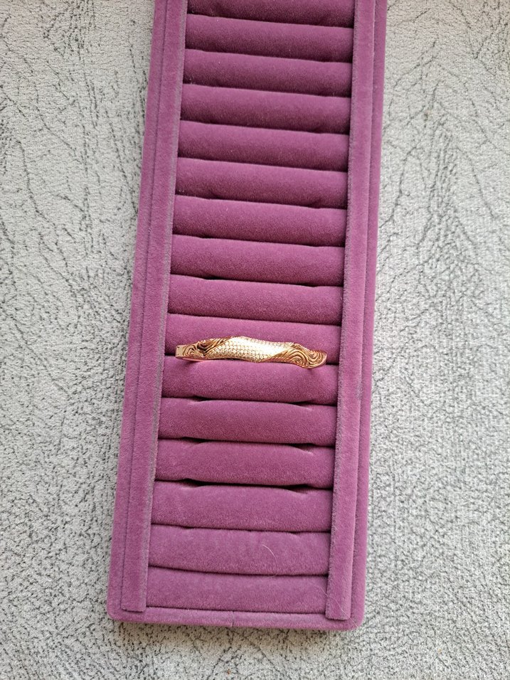 Altın Renkli Yılan Desenli Kadın Bileklik - Görsel 3