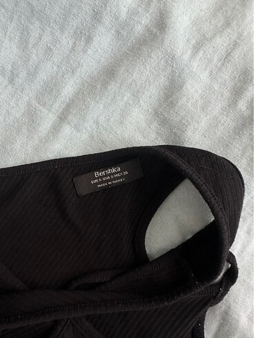 Bershka Bershka siyah üst