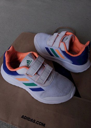 Beyaz Erkek Çocuk Adidas Spor Ayakkabı
