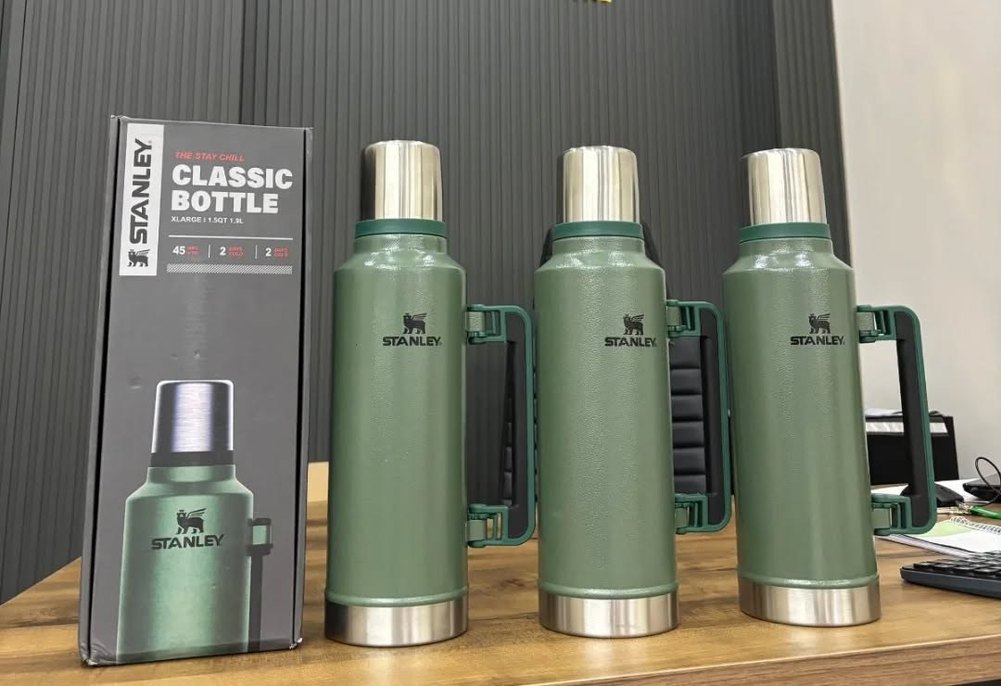 Stanley Classic Termos Matara 1.9 Litre - Görsel 2