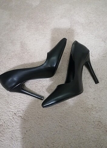 39 Beden siyah Renk Stiletto