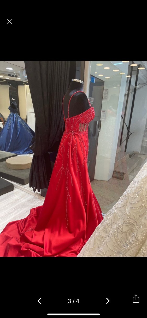 Kırmızı İşlemeli Kına Elbisesi - Görsel 3