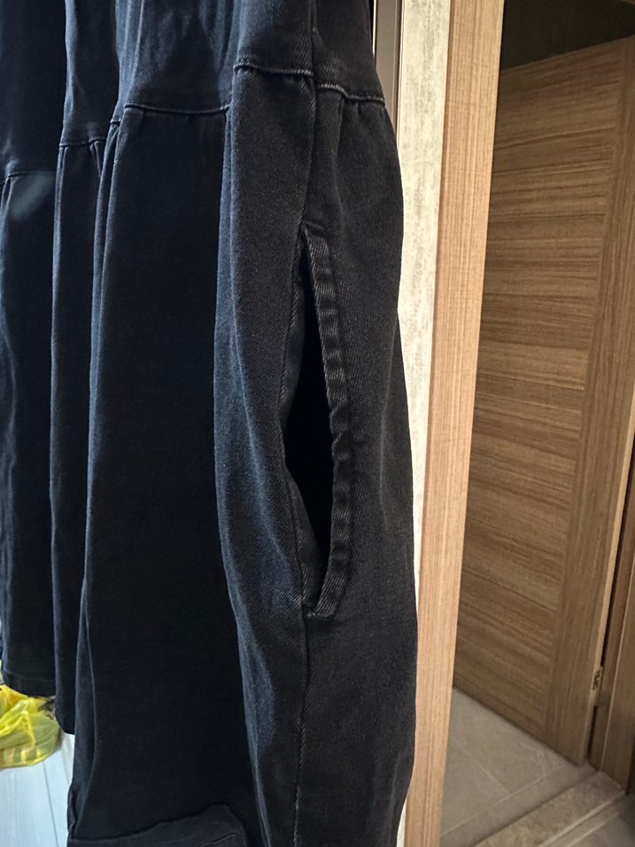 Düğmeli Siyah Denim Midi Elbise - Görsel 4