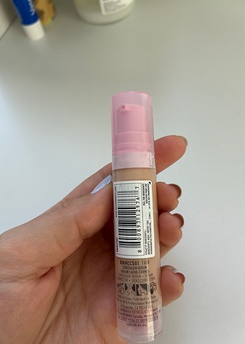 Beden Nyx Bare With Me Kapatıcı Serumu