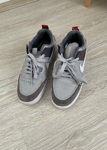 Nike Gri Kadın Spor Ayakkabısı Velcro
