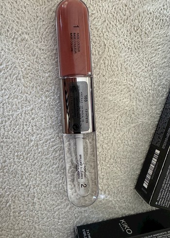 Kiko Milano Çift taraflı Parlak Likit Ruj - Görsel 17