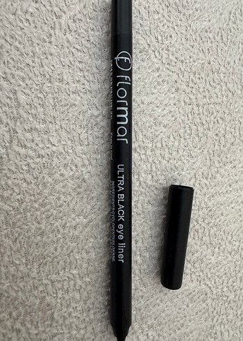 Flormar Ultra Black Göz Kalemi - Görsel 2
