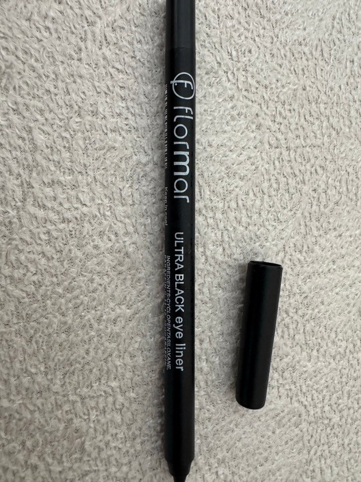 Flormar Ultra Black Göz Kalemi - Görsel 2