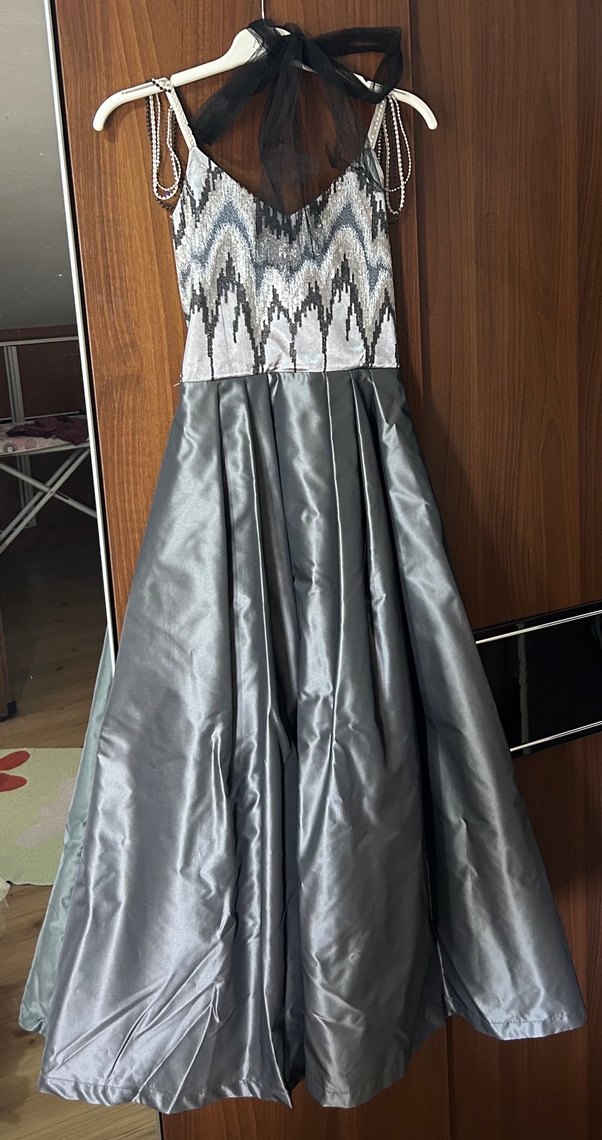 Gümüş- Siyah Abiye - Görsel 2